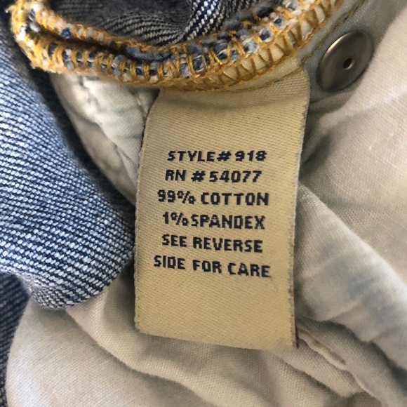 CAbi Heritage Wash Skinny Jeans 6 - Picture 4 of 9